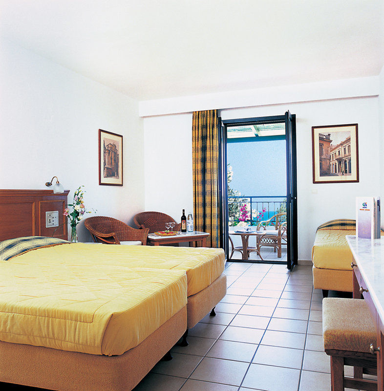 Hotel Chrissi Amoudia à Anissaras Extérieur photo
